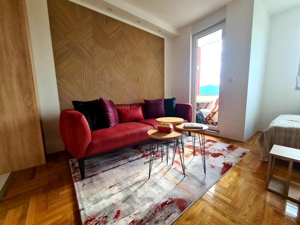Lilly Dream Home Apartment Retro Back To 60S And 70S SJJ Esterno foto